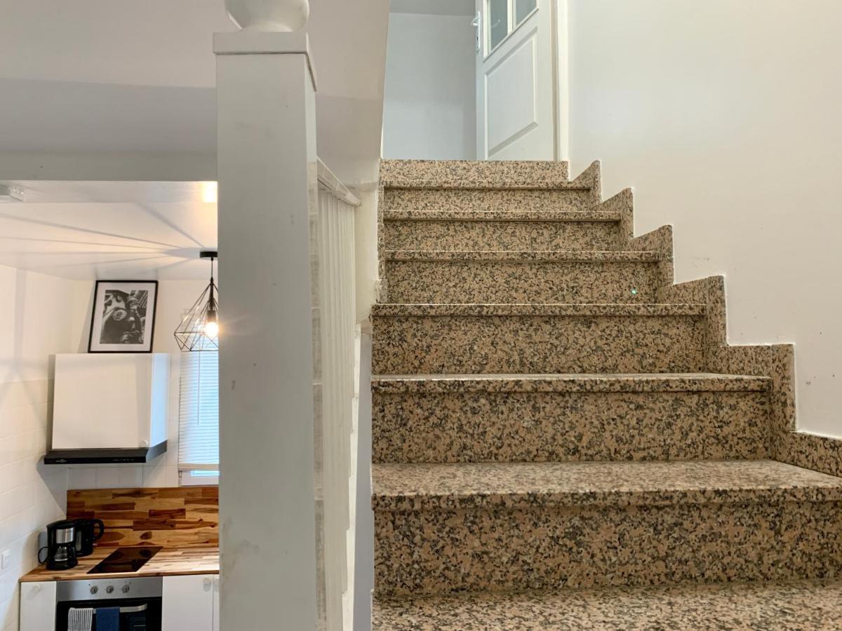 Agreable Maison Avec Parking Gratuit Sur Place. Saint-Denis  Eksteriør bilde